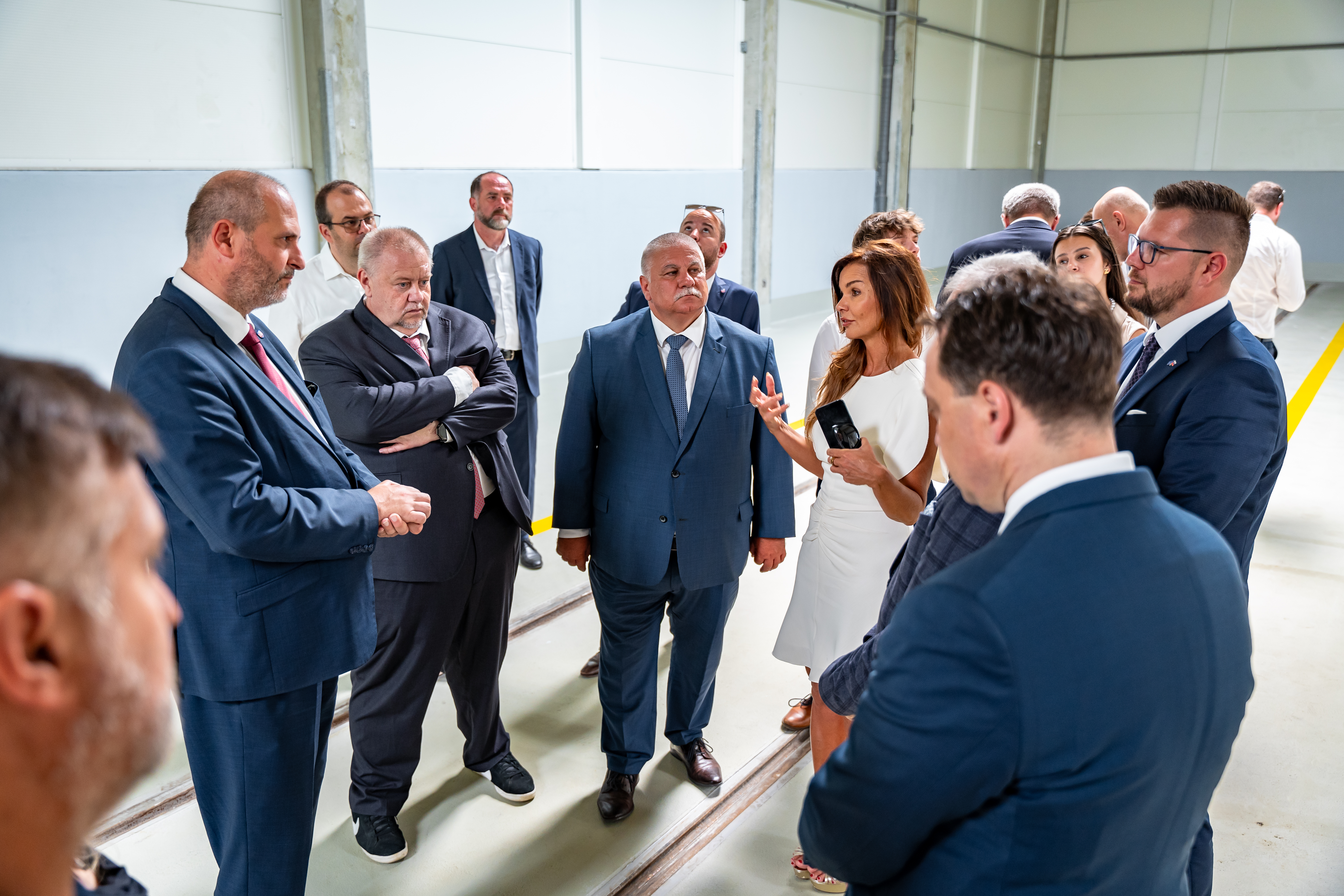 Tlacovy brifing - Modernizacia elektrickovych trati MET 2-52